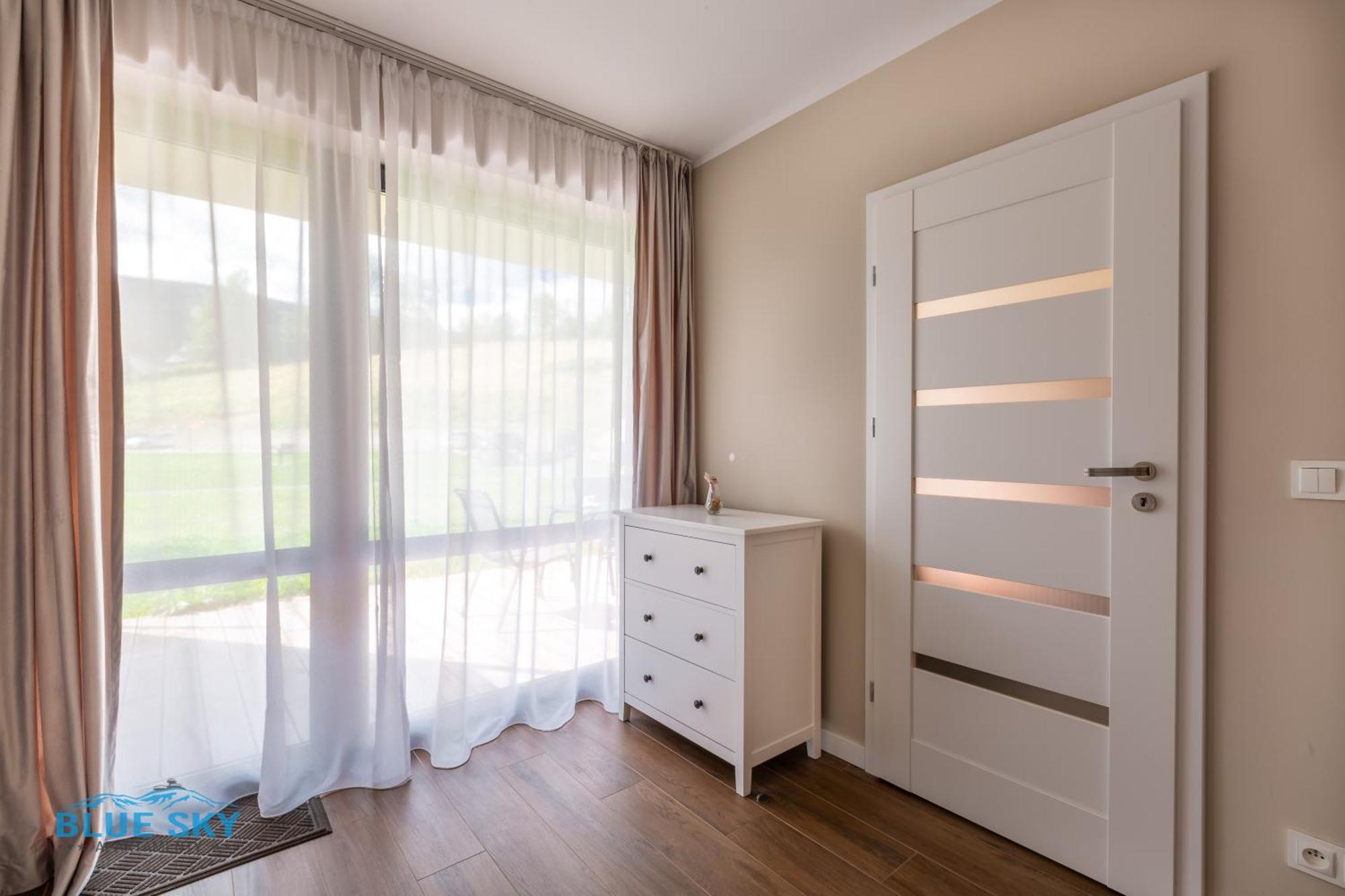 Apartamenty Bluesky: Mountain View Retreat Near Trails Karpacz Room photo